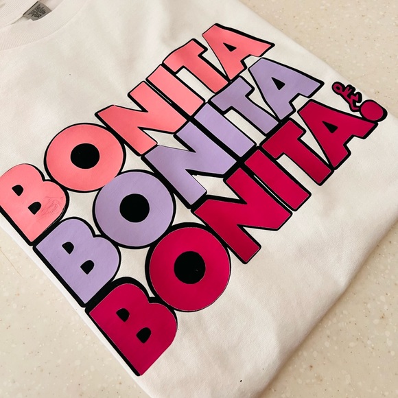 Bonita tee! - Picture 3 of 3